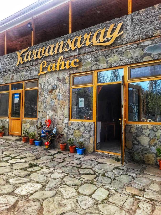 Karvansaray Lahic Luaran gambar