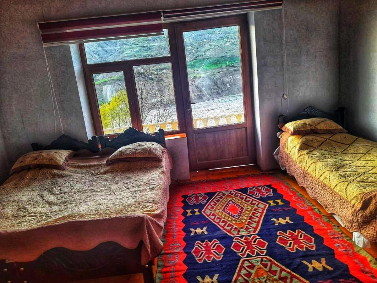 Karvansaray Lahic Luaran gambar