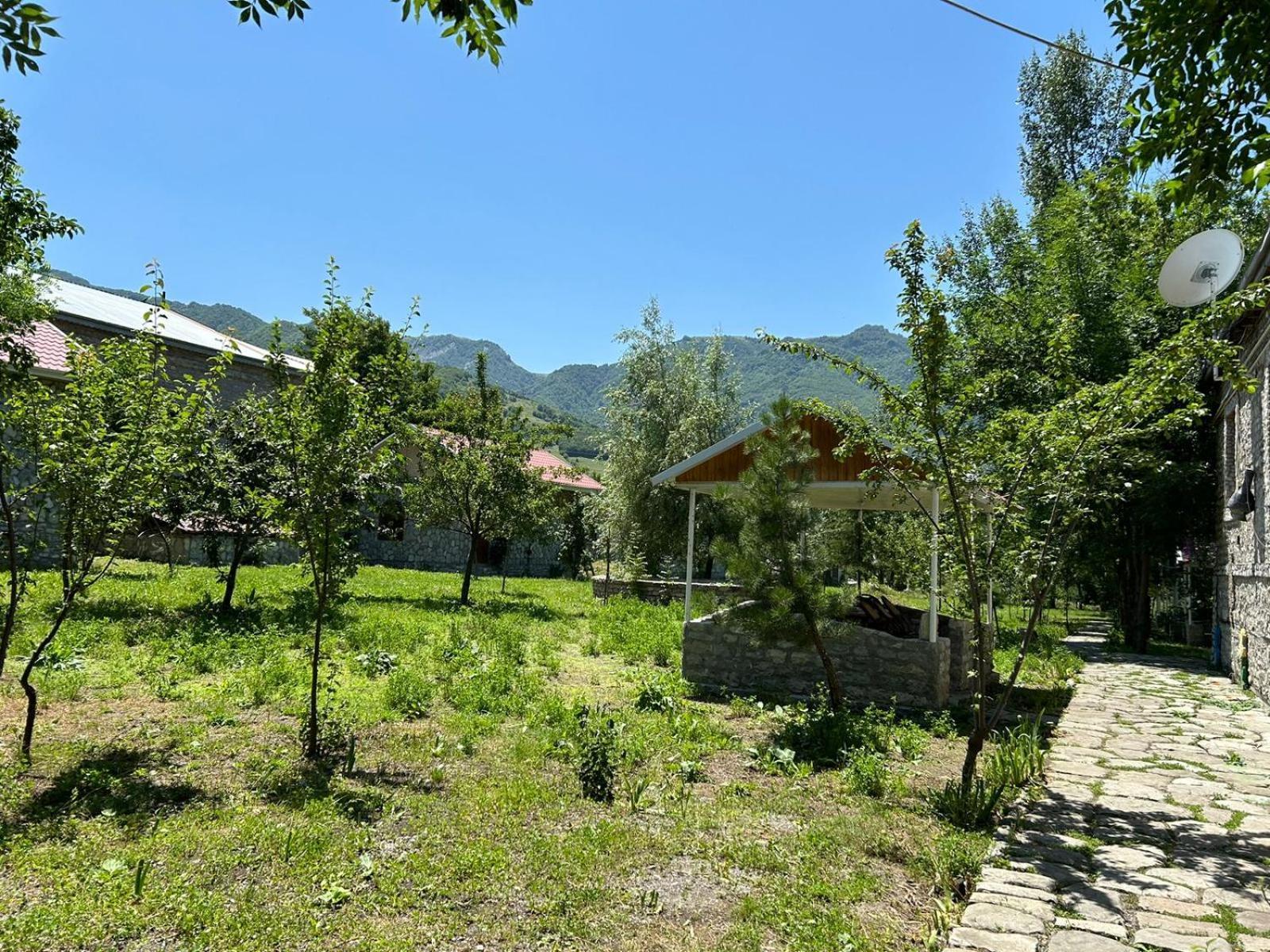 Karvansaray Lahic Luaran gambar