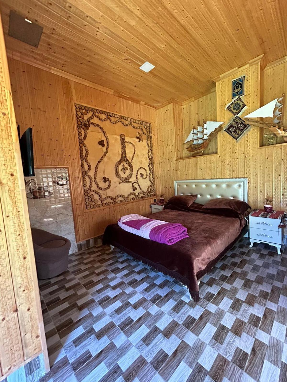 Karvansaray Lahic Luaran gambar