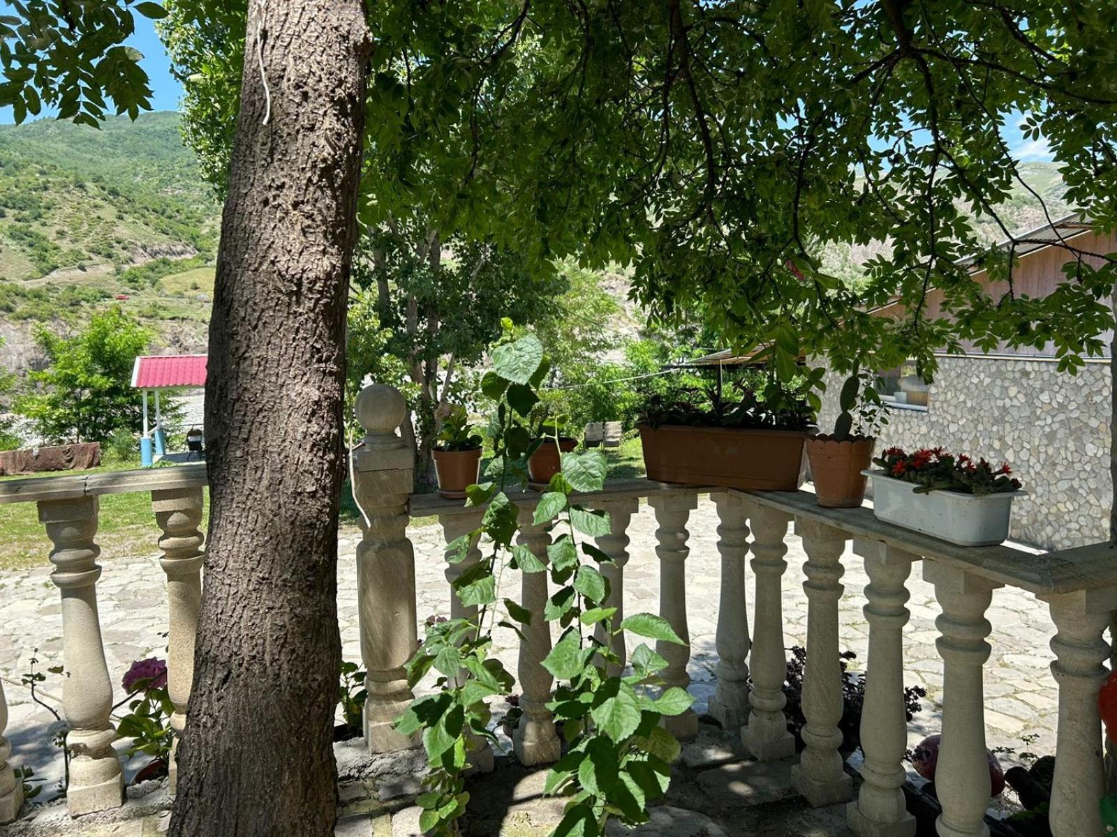 Karvansaray Lahic Luaran gambar