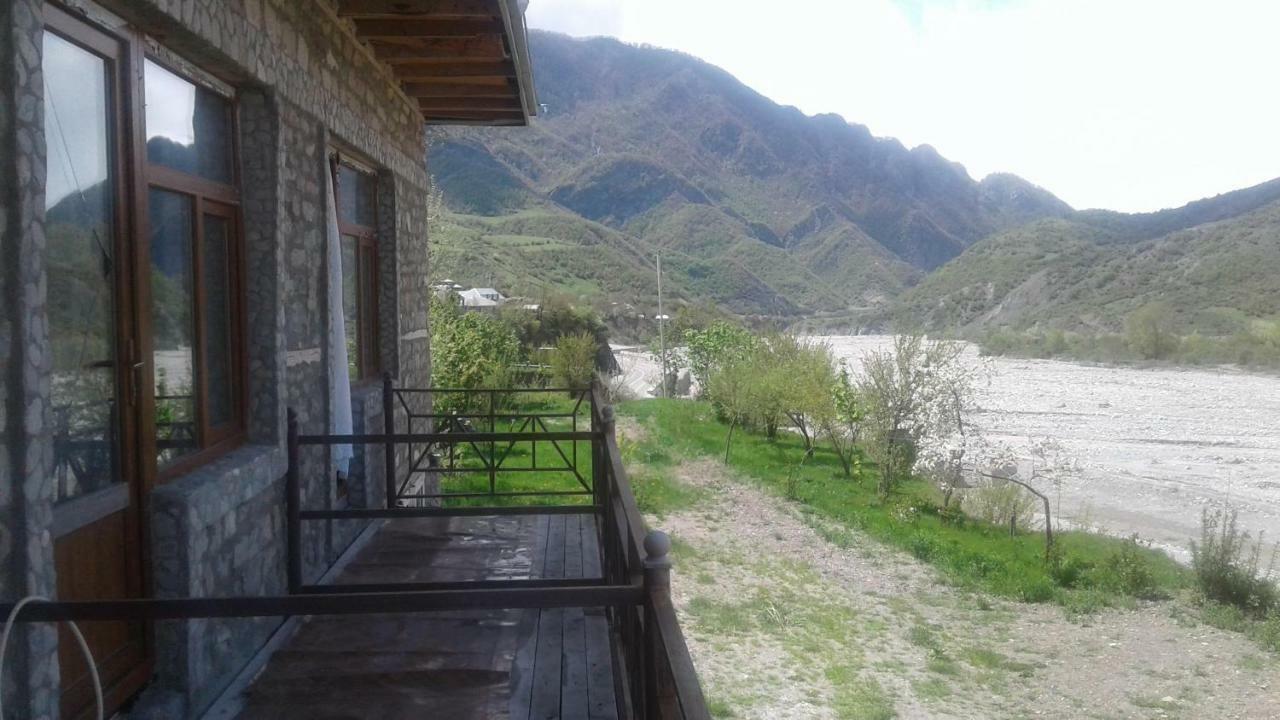 Karvansaray Lahic Luaran gambar
